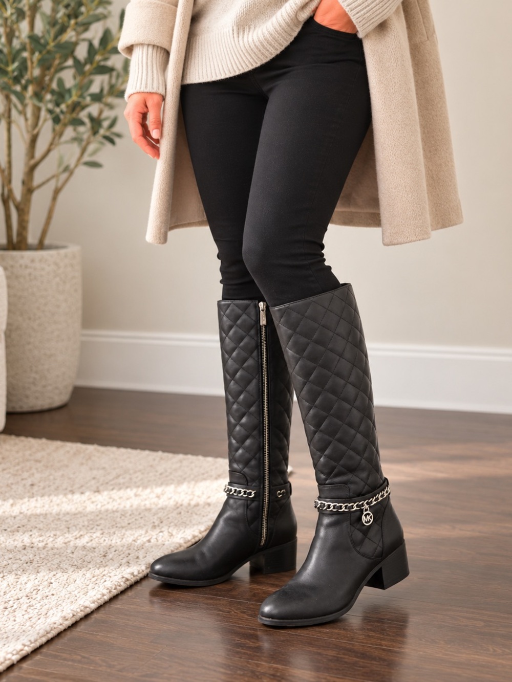 Michael Kors Black Quilted Knee High Boots Size 8M Silver Chain Logo Block Heel